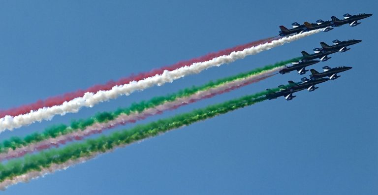 1711758917