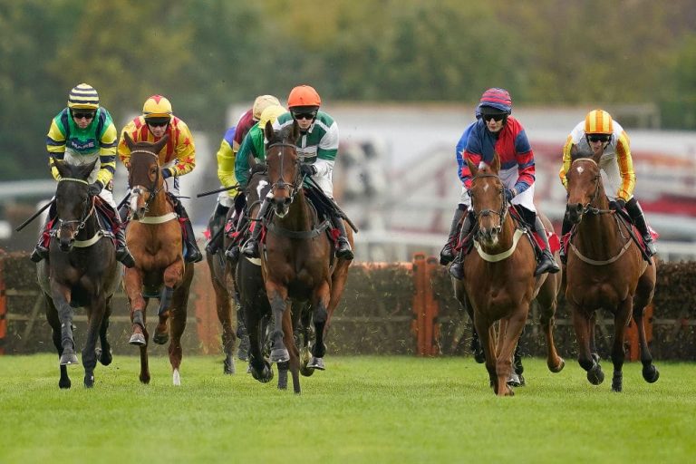 Kempton Races