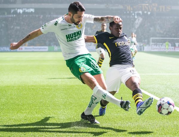 AIK Hammarby derby i Allsvenskan, Besara, Otieno i duell